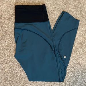 25” Lululemon Nulux Leggings